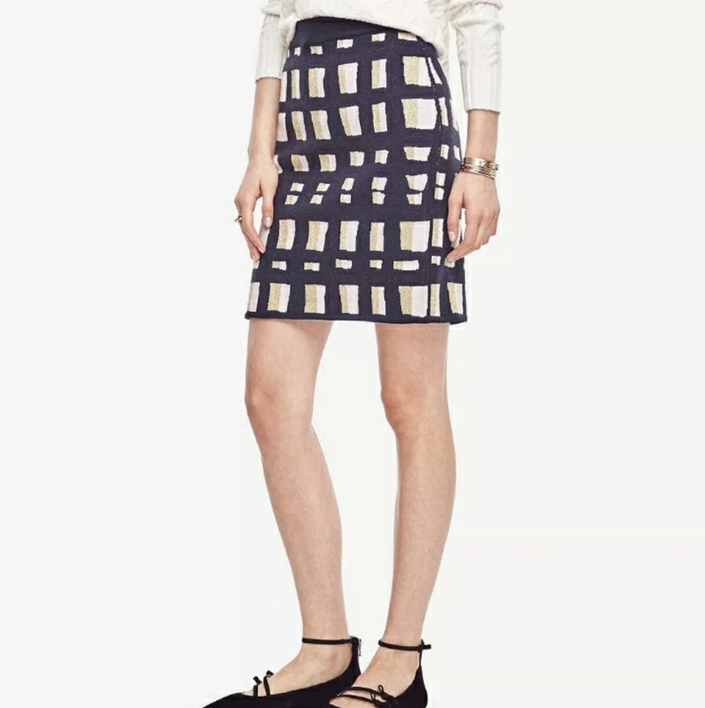 NWT Ann Taylor Lattice Wool Blend Navy Knit Skirt